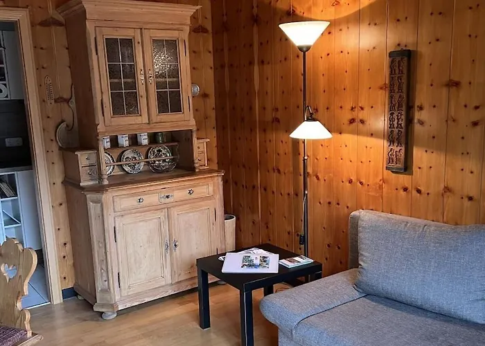 Pine-paneled By The Lejlighed